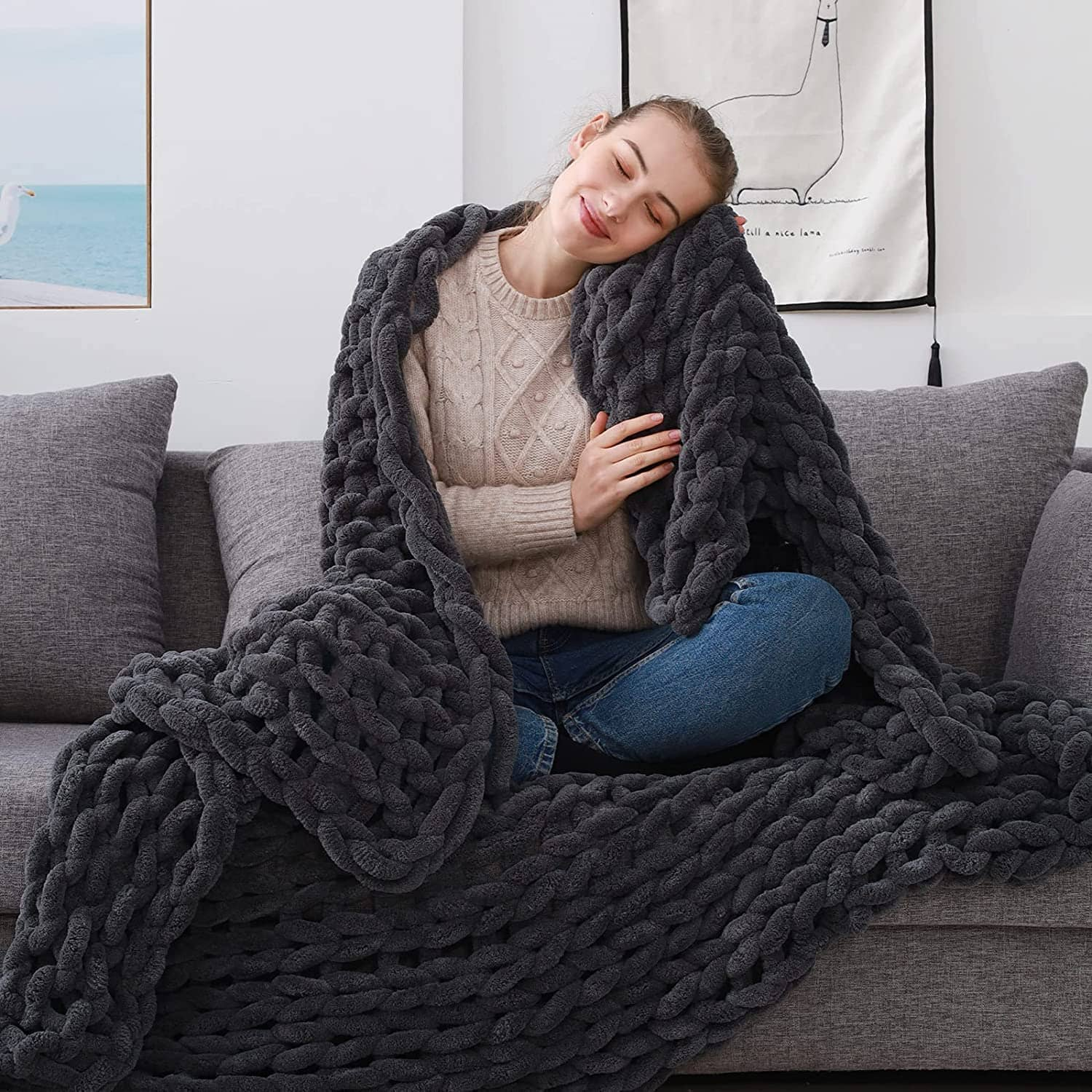 https://www.kuangsglobal.com/chunky-knit- Blanket-throw-100-hand-knit-with-chenille-yarn-50x60-cream-white-product/