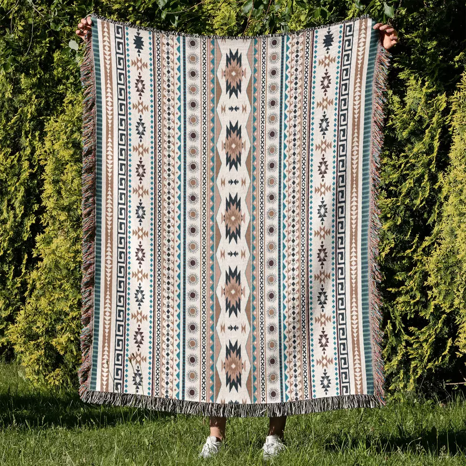 Плетена ковдра для пікніка в богемному стилі з китицями для відпочинку на природі14