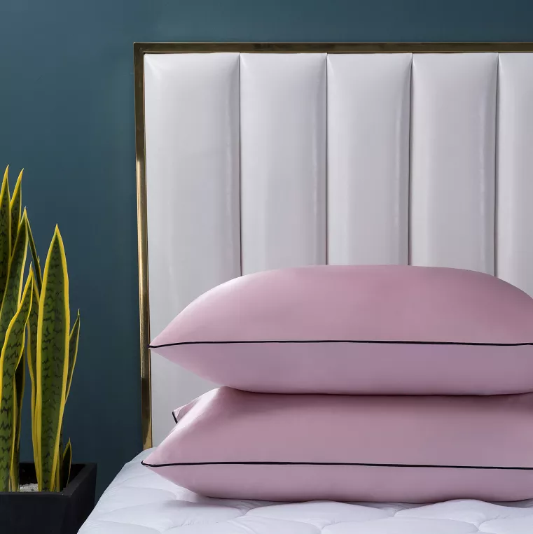 Fade Resistant Luxury Pillow Case11
