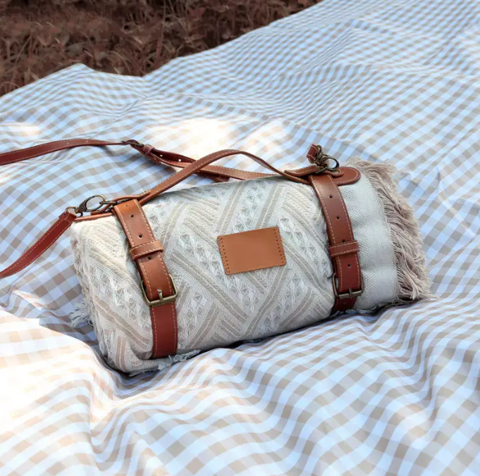 Family Outdoor Large Foldable Waterproof Picnic Blanket Mat