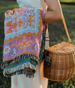 Style Woven Boho Picnic Blanket With Tassels