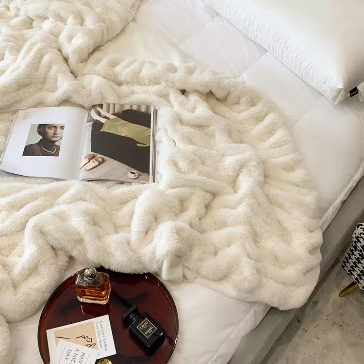 Warm Embossed Luxury Rabbit Faux Fur Throw Blanket5