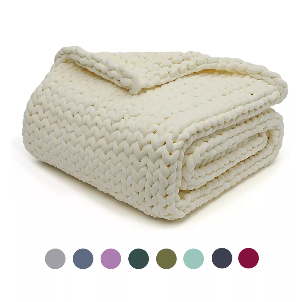 Wholesale Warm Handmade Soft Chunky Knit Blanket7